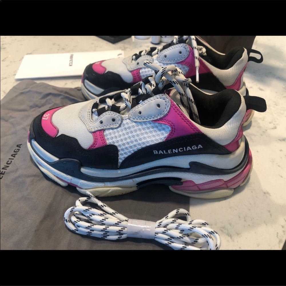 Balenciaga triple s